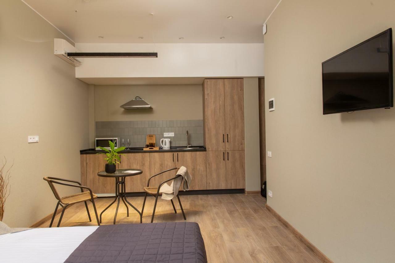 Poet Apartments Одесса Экстерьер фото
